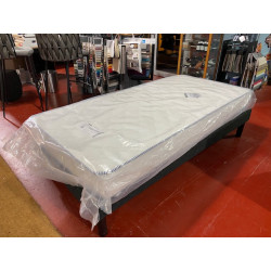 Matelas 90*190 CM D30 BELLE EPAISSEUR à emporter ou livré Lara confort FERME antiallergie coutil stretch. airbnb